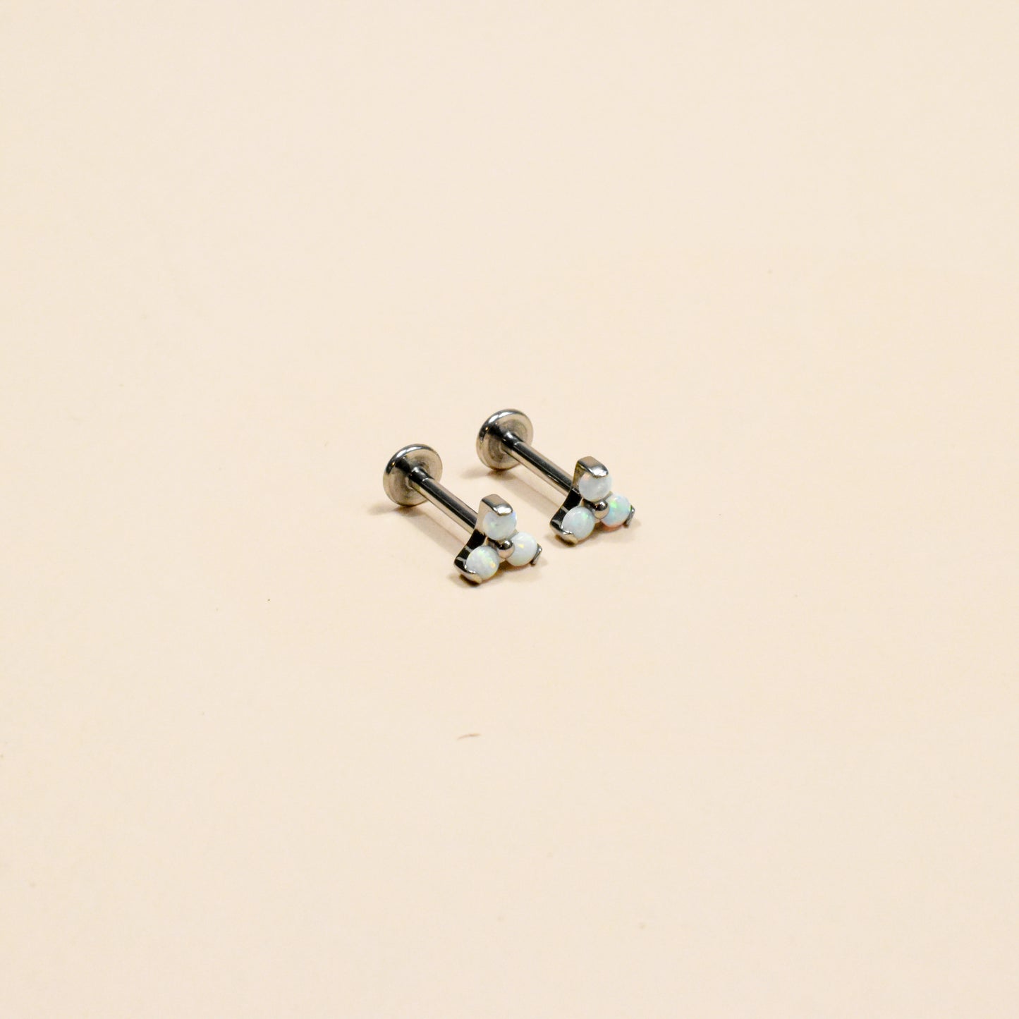 Trinity Pearl Bead Titanium Flat Back