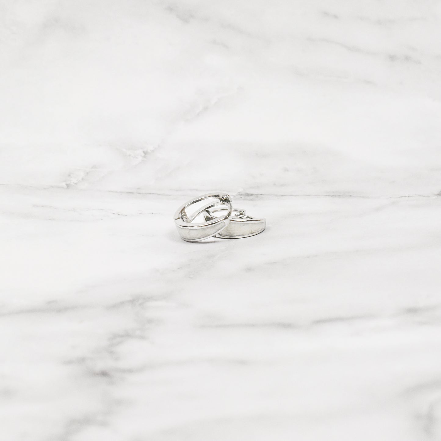 Silver Pearl Inlay Tapered Hoops
