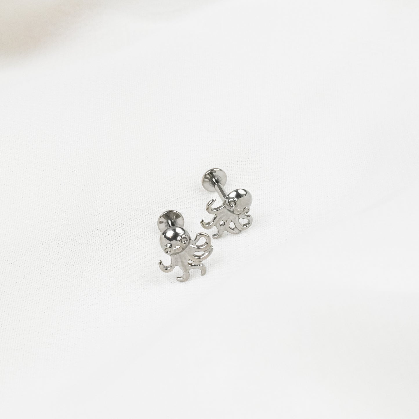 Micro Octopus Internally Threaded Flat Back