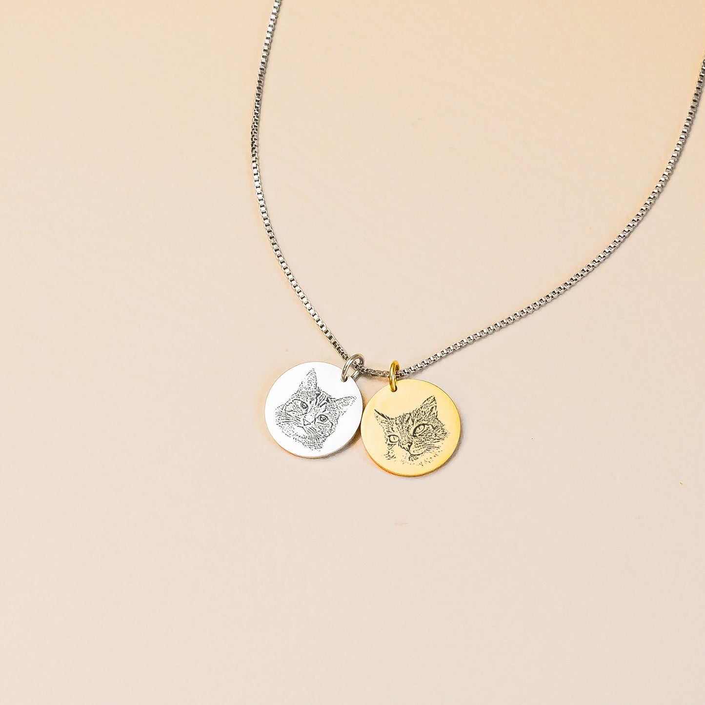 Pet Portrait Charm Necklace Box Chain