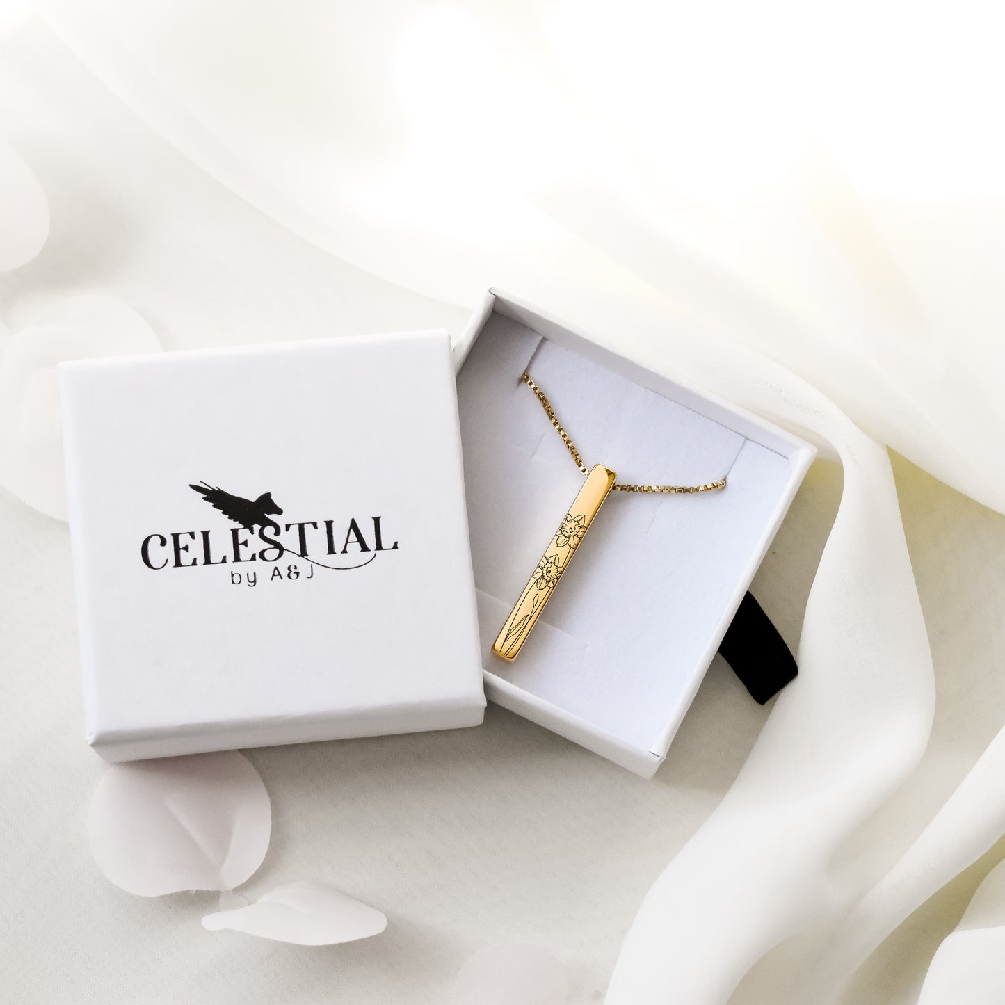 Birth Flower Pillar Bar Necklace