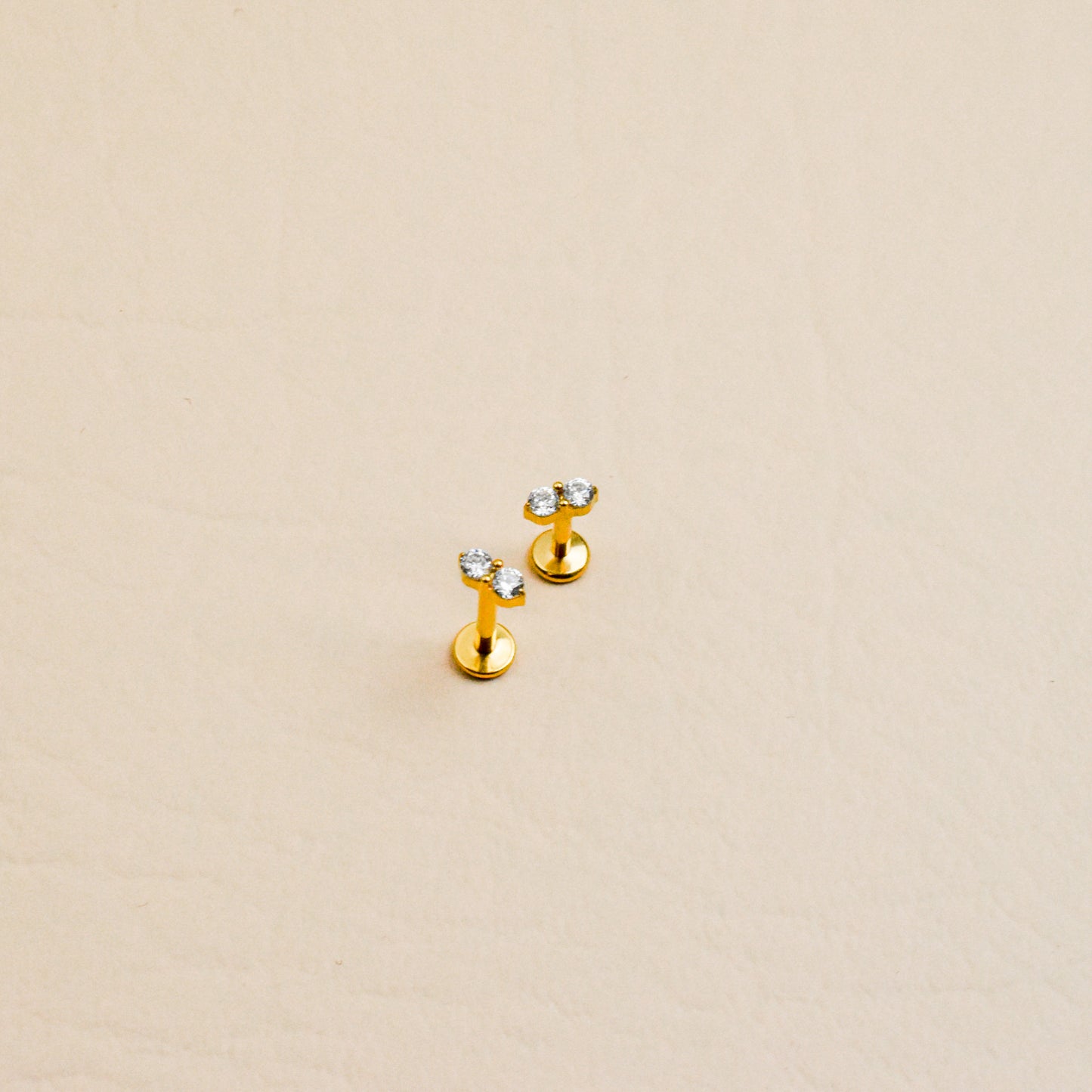 Double Stud CZ Internally Threaded Titanium Flat Back
