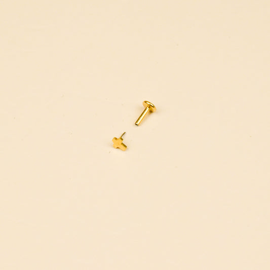 Simple Cross Threadless Flat Back