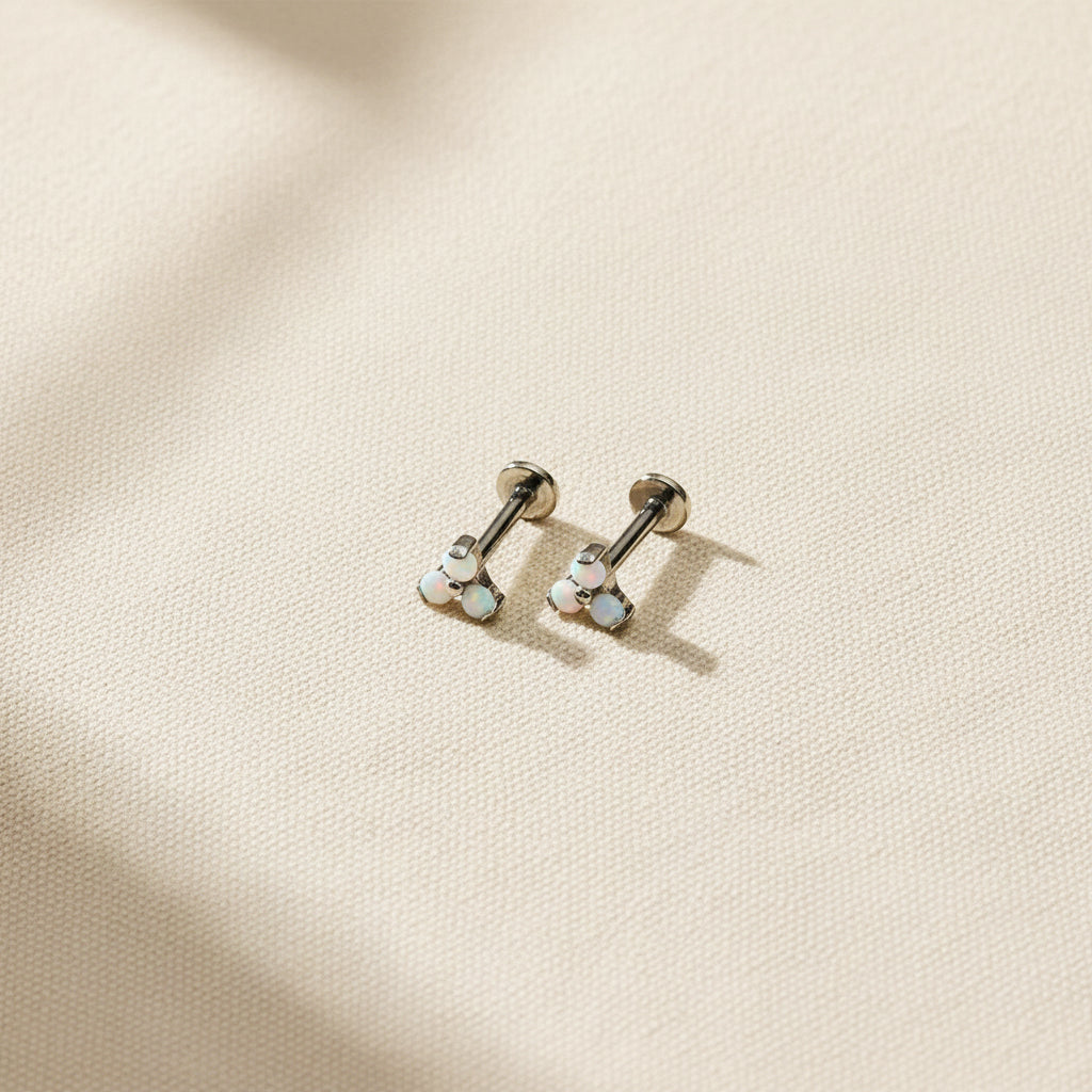 Trinity Pearl Internally Threaded Flat Back