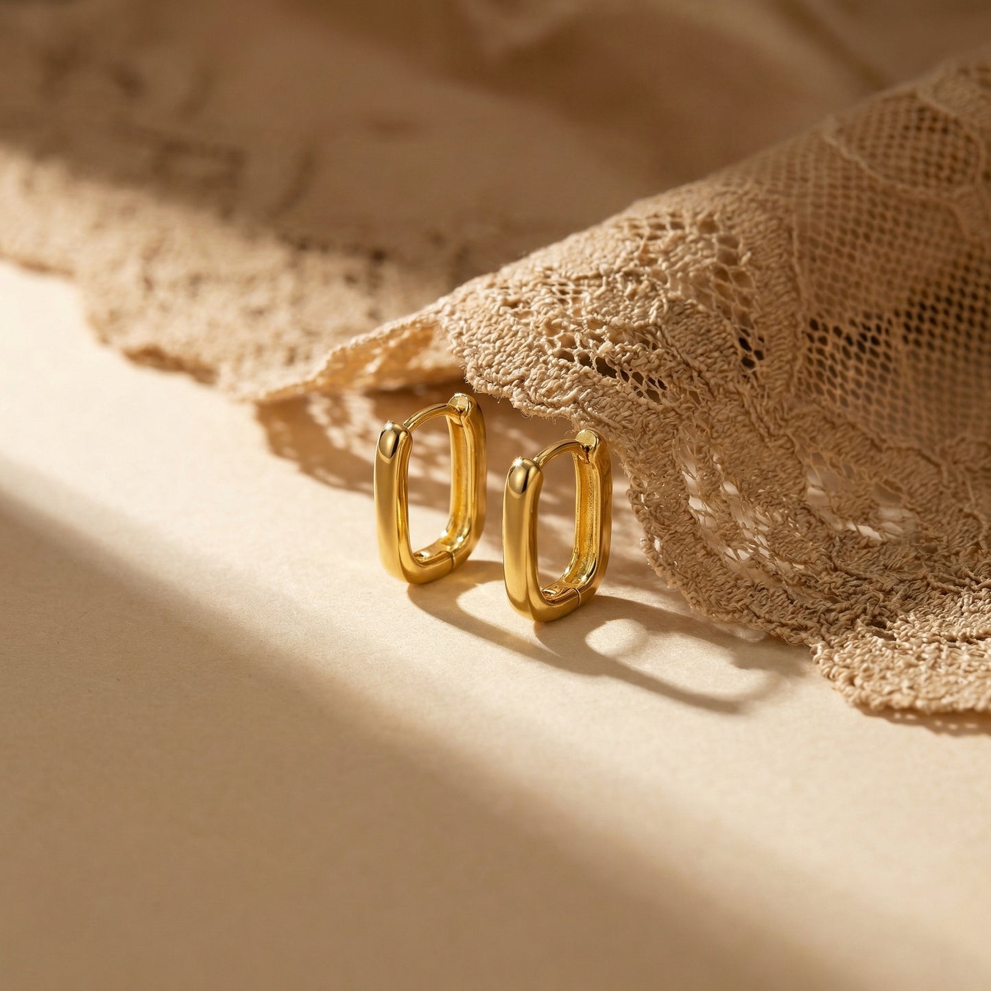 Dainty Oval Simple Hoops