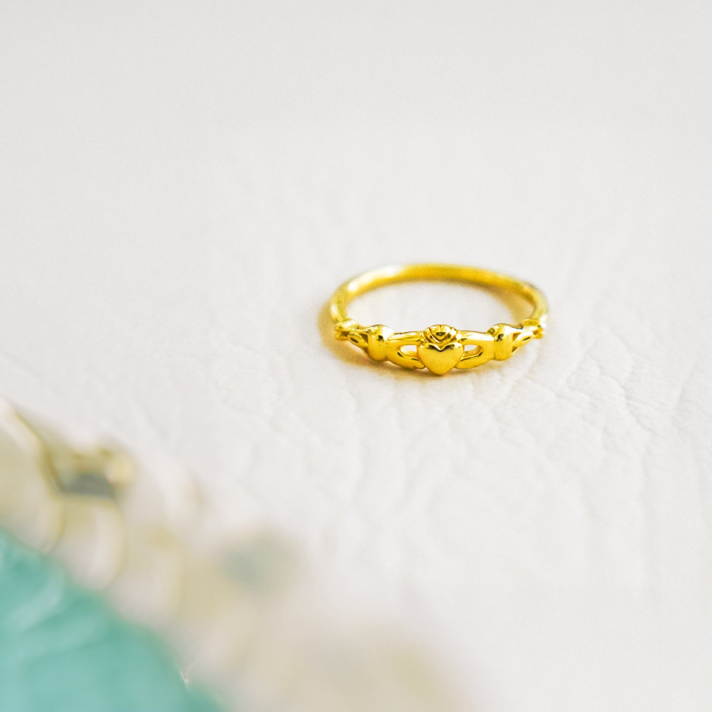 gold dainty claddagh ring