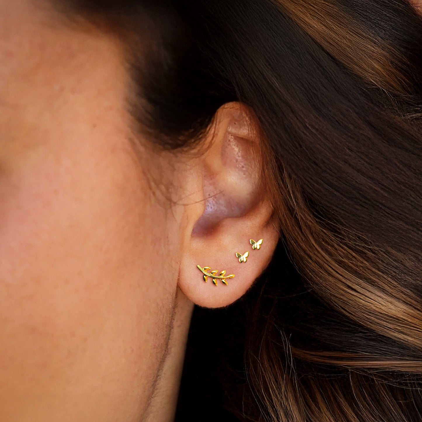 Tiny Leaf Branch Flat Back