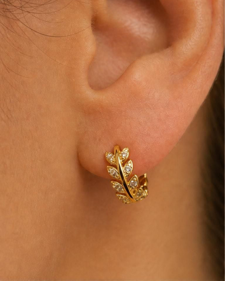 Willow Leaf CZ Huggies