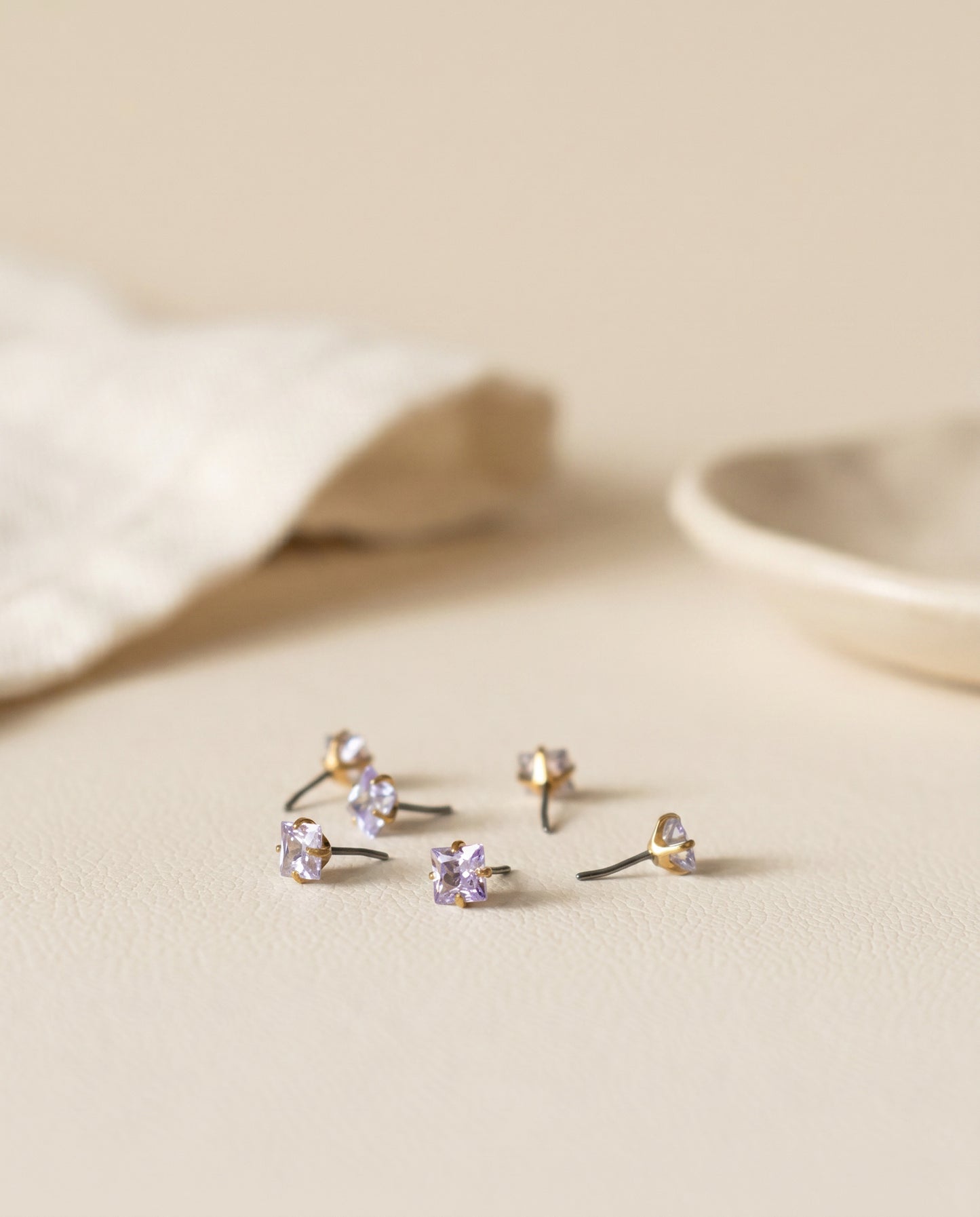 3mm Amethyst Princess Cut Threadless Labret