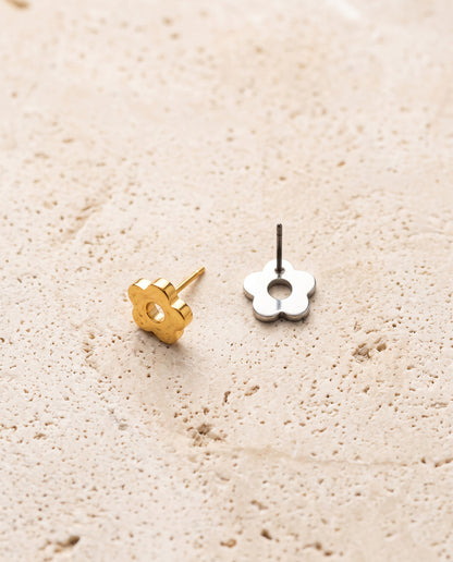 Flower Simple Push Pin Stud