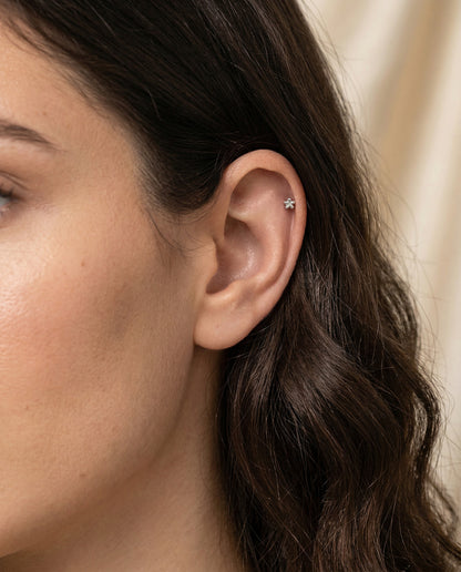 Tiny Star Flower Threadless Stud