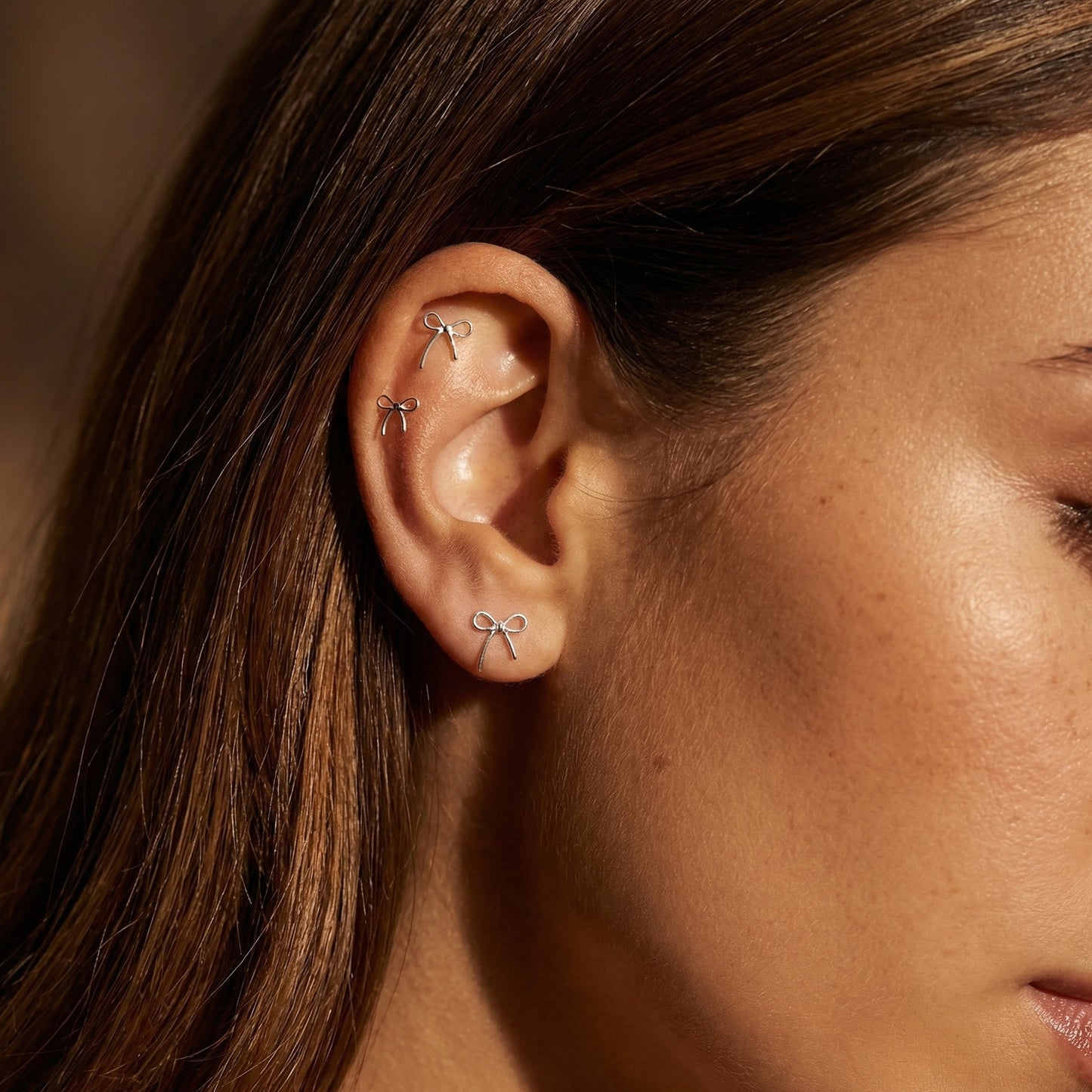 Cute Bow Internally Threaded Flat Back