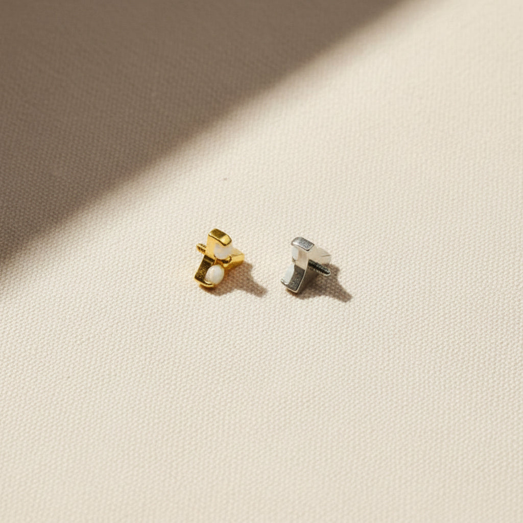 Trinity Pearl Internally Threaded Flat Back