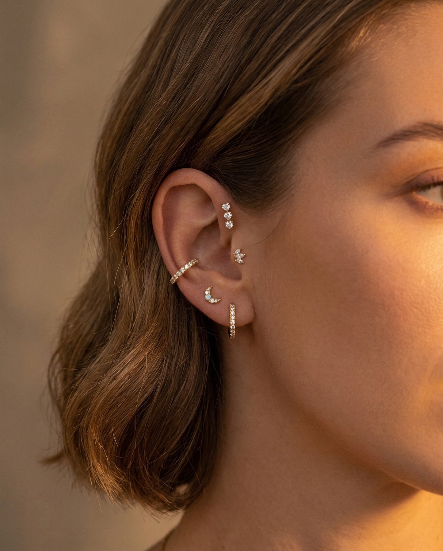 The Marquise Crown Internally Threaded Stud