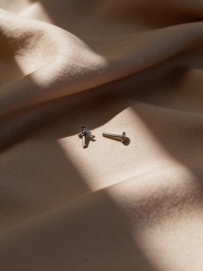 Threadless Dagger Stud