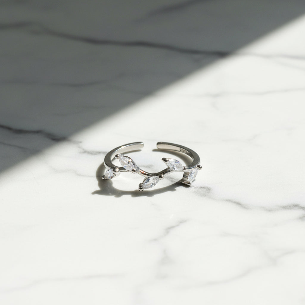Sparkling Marquise Leaf Open Ring