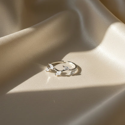 Sparkling Marquise Leaf Open Ring